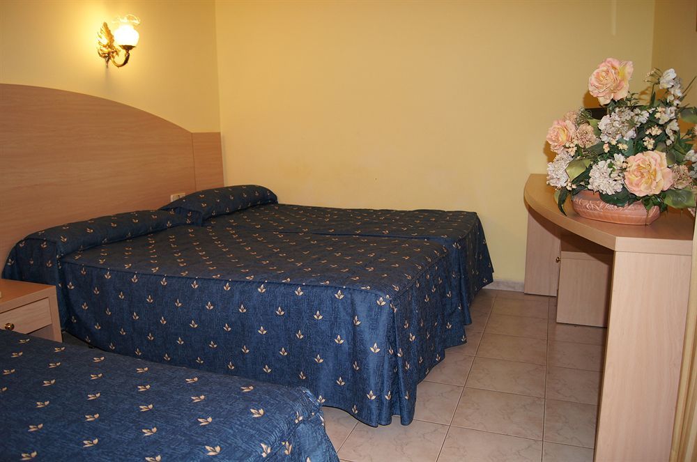 Hotel Bonsol 2*